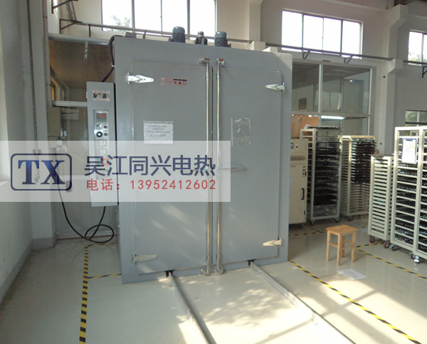 С������